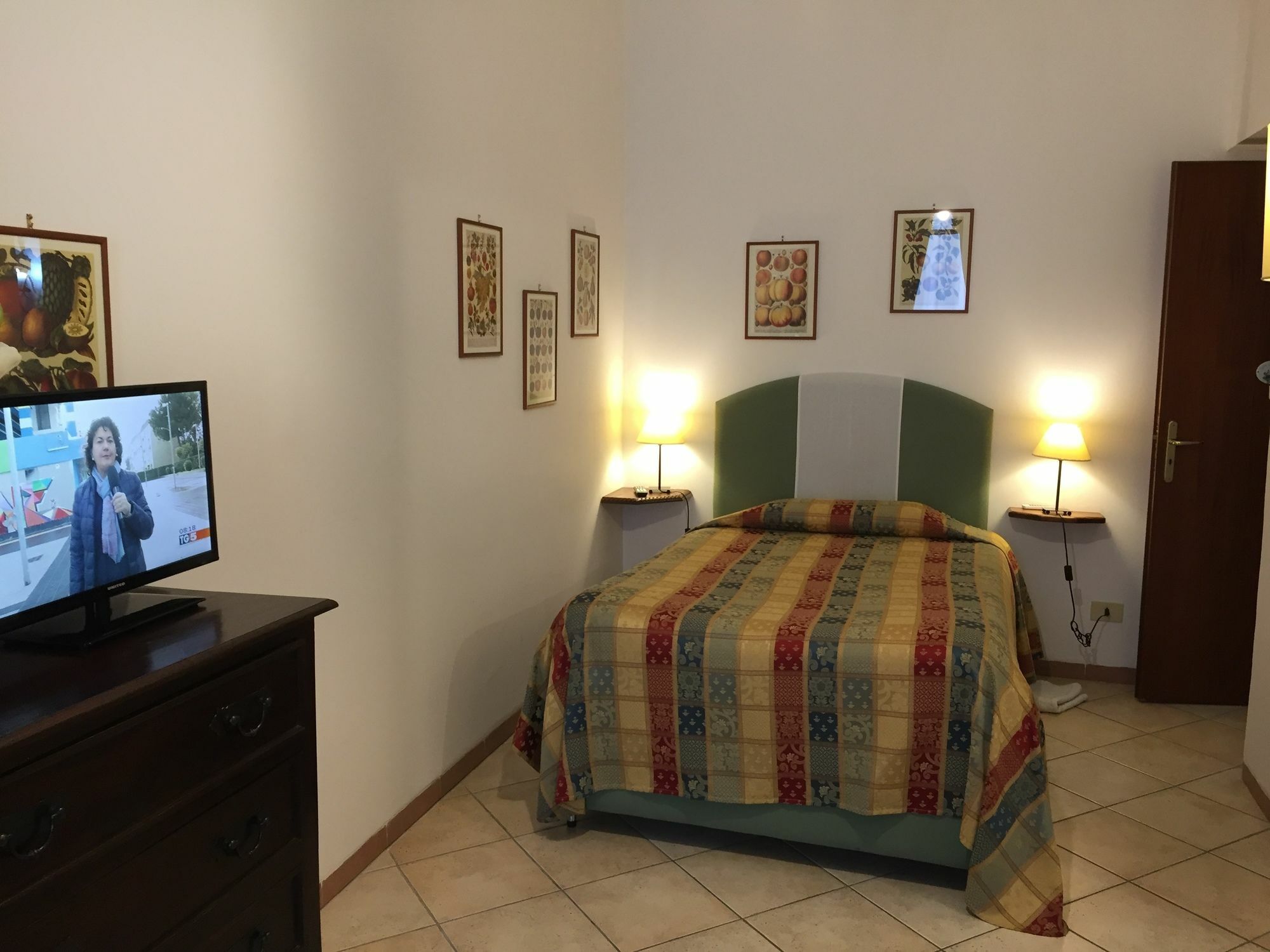 Bed and Breakfast La Residenza Dei Nobili Катандзаро Экстерьер фото